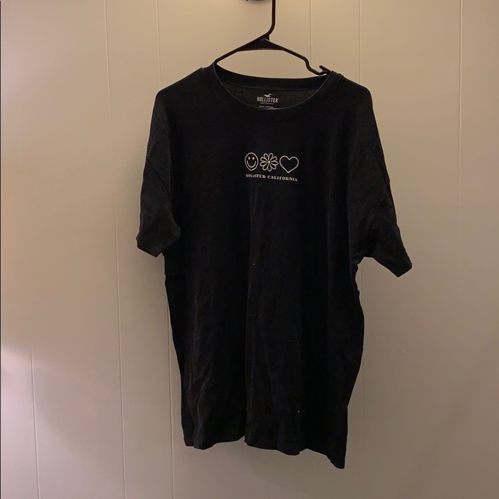 Hollister shirt